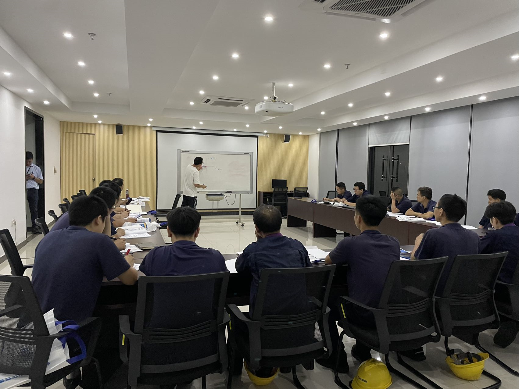 1668065991206005.png 企业微信截图_16674619541186(1).png